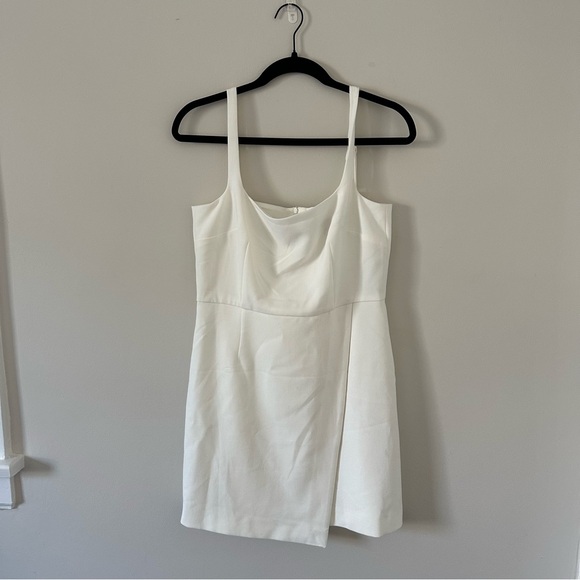 NWT French Connection Whisper Faux Mini Dress - Picture 5 of 9